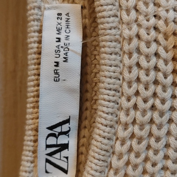 Zara Cream Crew Neck Sweater - Picture 8 of 11